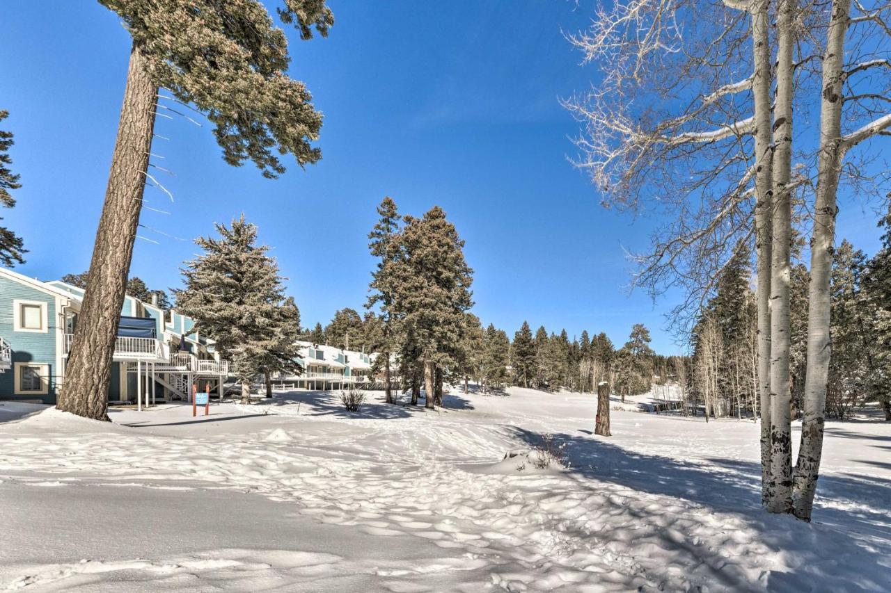 Bright Cloudcroft Condo With Game Room And Deck! Exterior photo